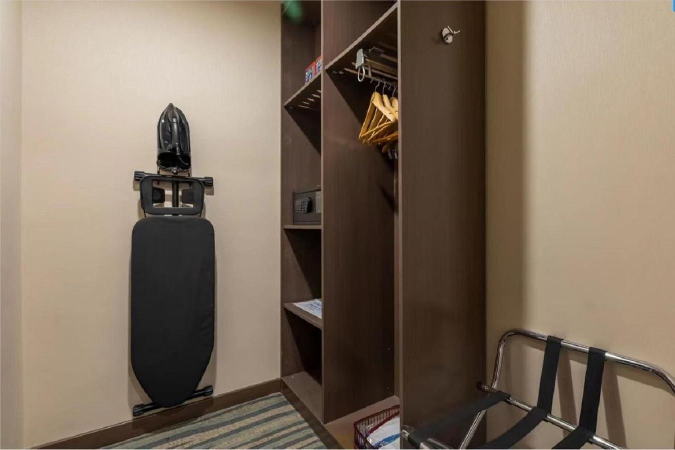 Holiday Inn Express Shenyang North Station By Ihg Extérieur photo