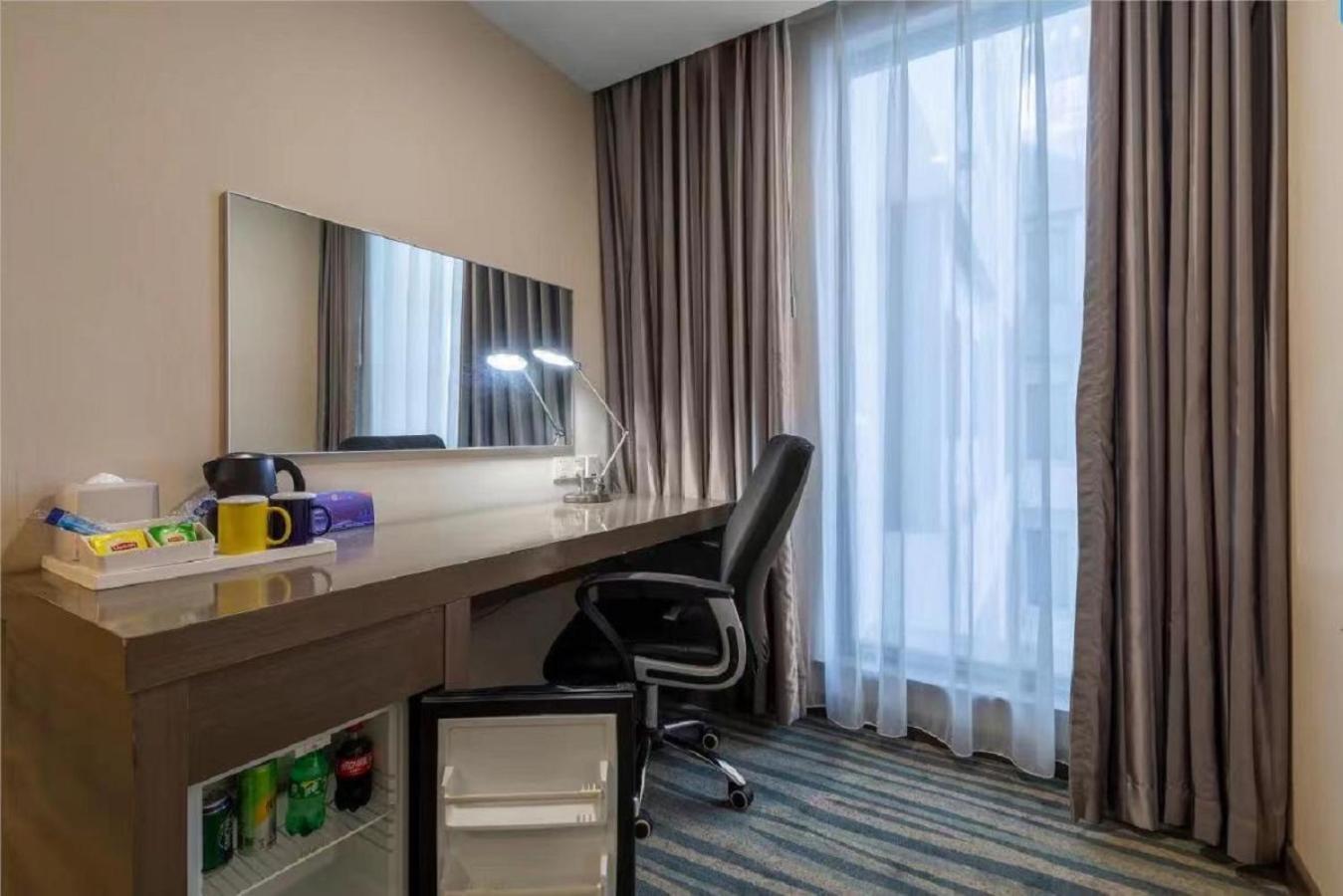 Holiday Inn Express Shenyang North Station By Ihg Extérieur photo